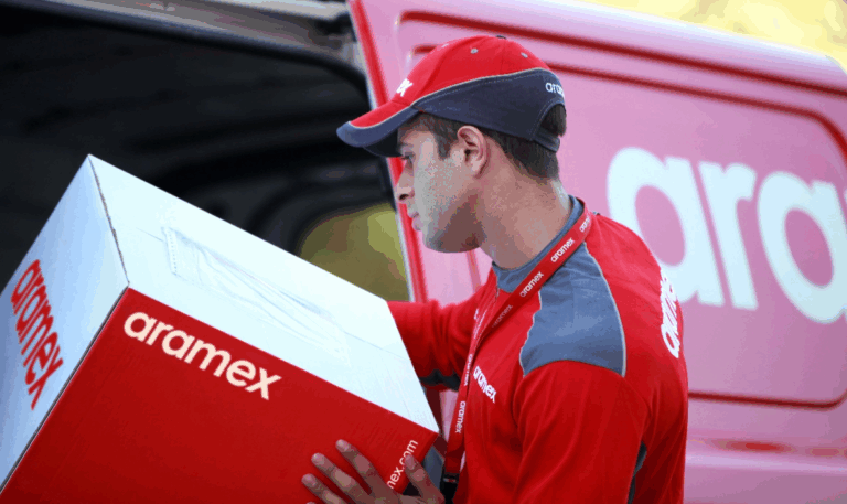 ارامكس تتبع الشحنات