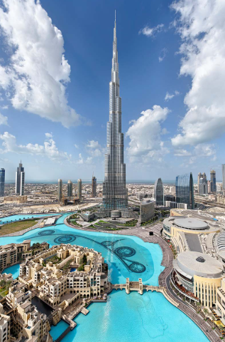 طول برج خليفة كم طابق
